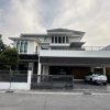 ขายบ้าน 3 ชั้น หมู่บ้าน Raya Residence Bangkok รามคำแหง 118 แยก 33 พื้นที่ 124.6 ตร.ว. โทร 098-2459954
